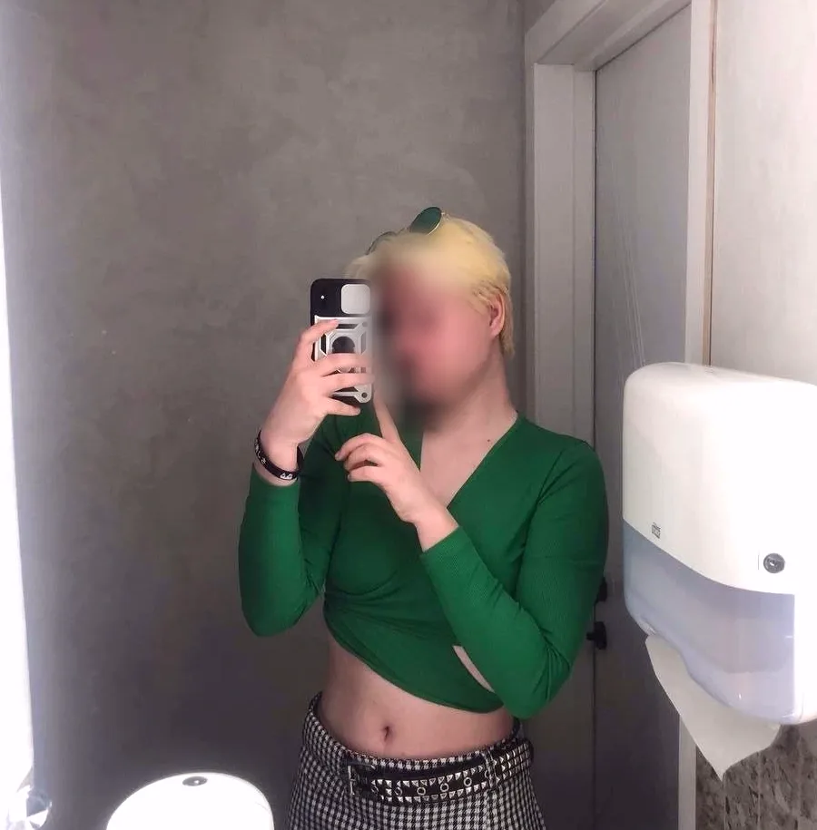 Alina, 20