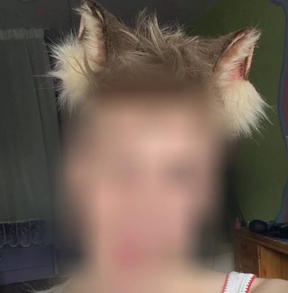 Bianca, 23