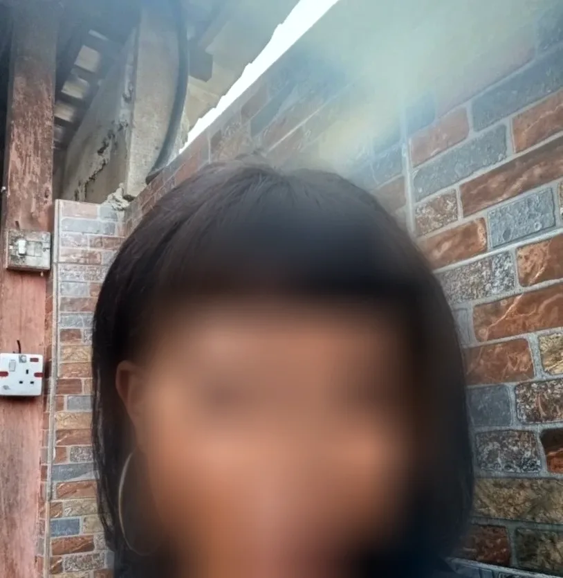 Lilly, 30